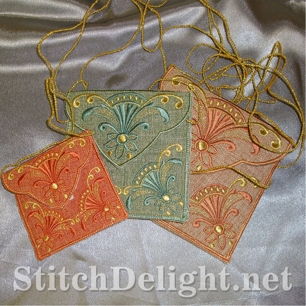 AE003 Goldwork Clutch Purses