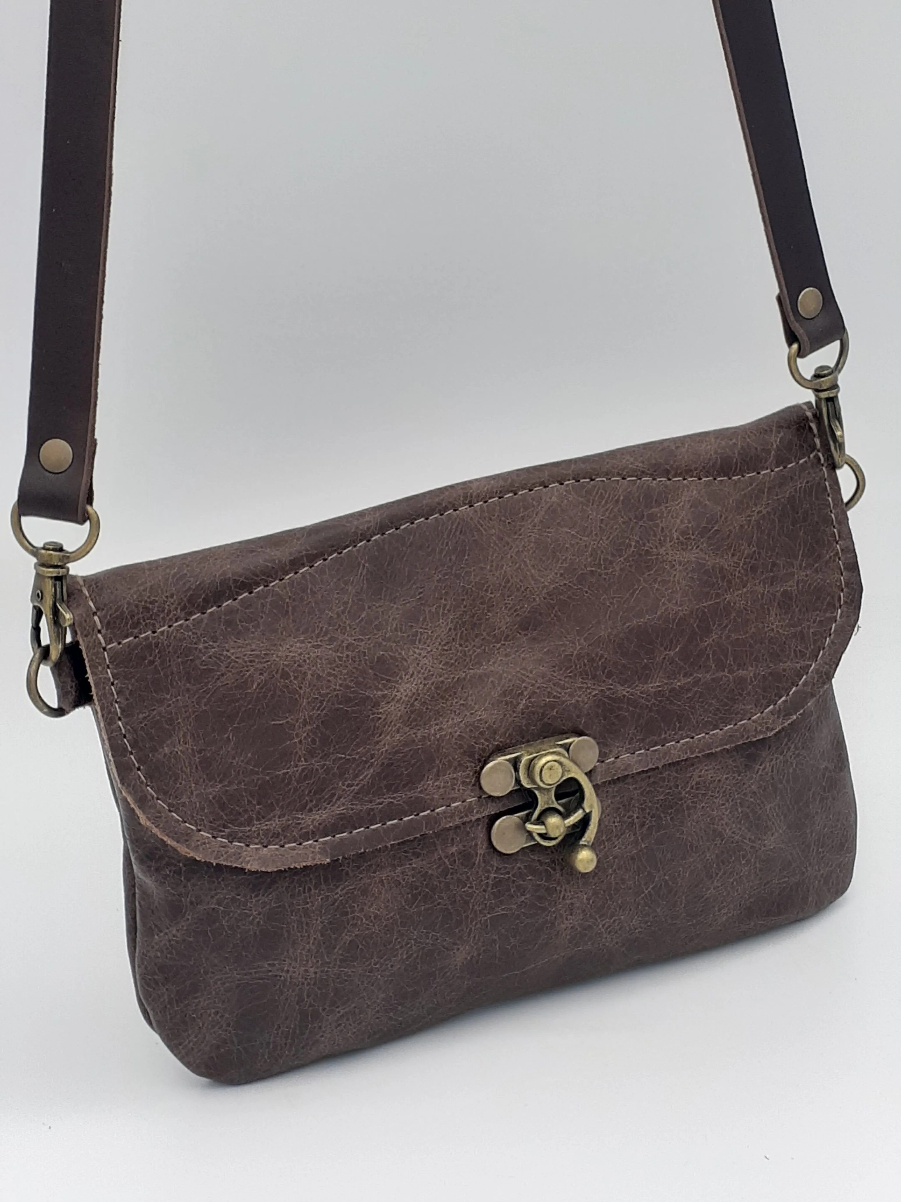 Leather Brass Clasp Bag