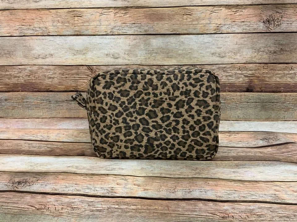 Leopard Accessory/ Cosmetic Bag (Blank)