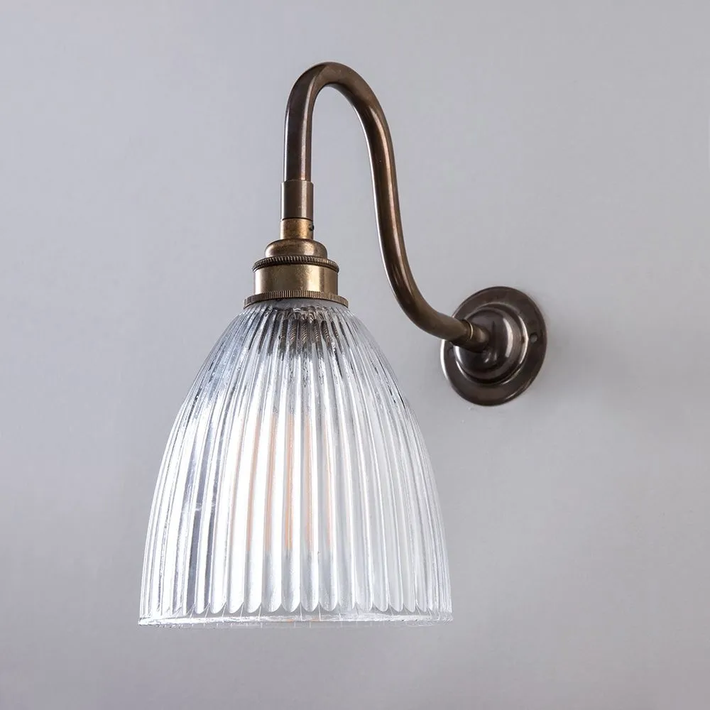 Old School Electric Elongated prismatic wall light - Swan arm