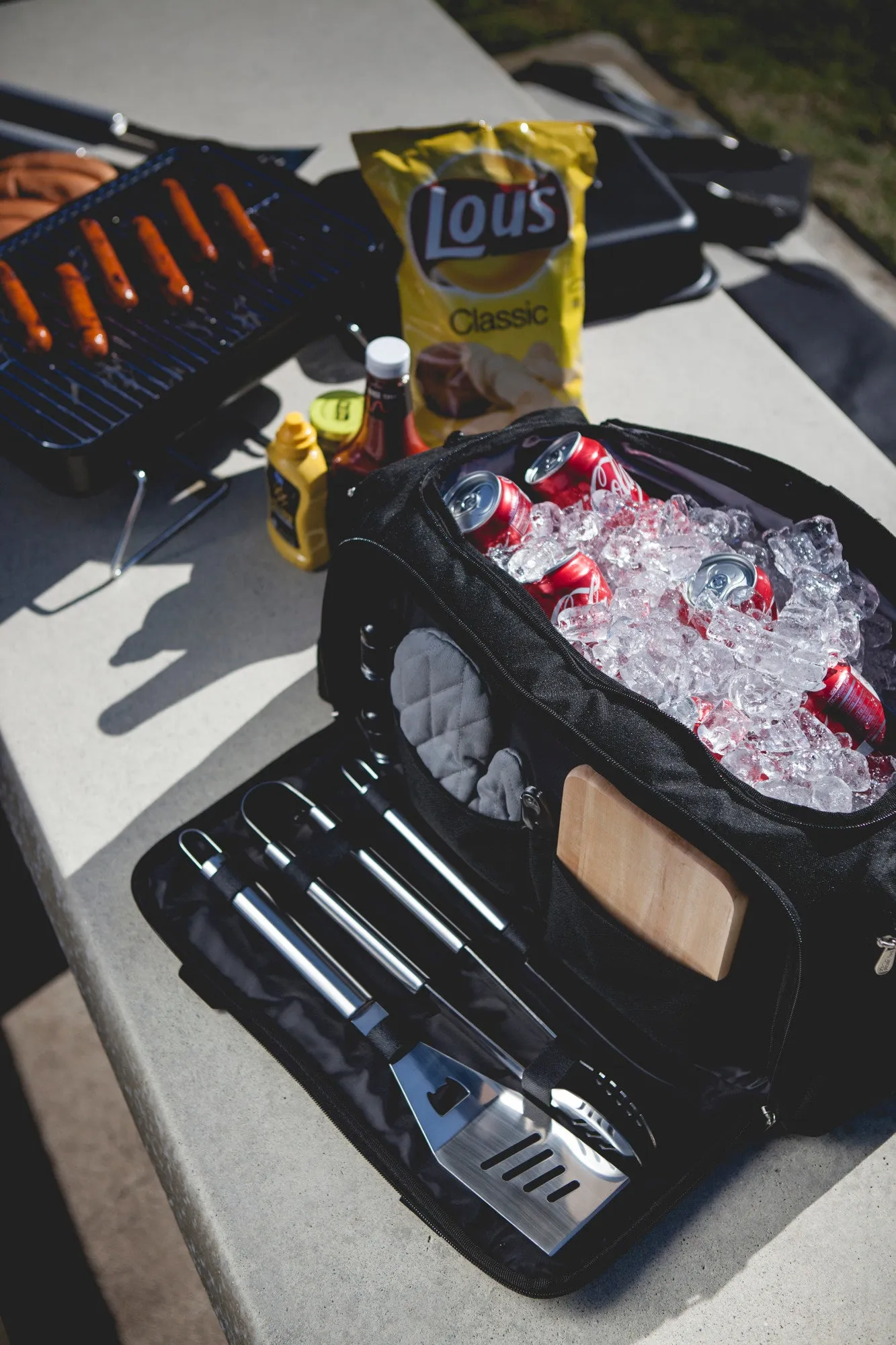 Pittsburgh Panthers - BBQ Kit Grill Set & Cooler