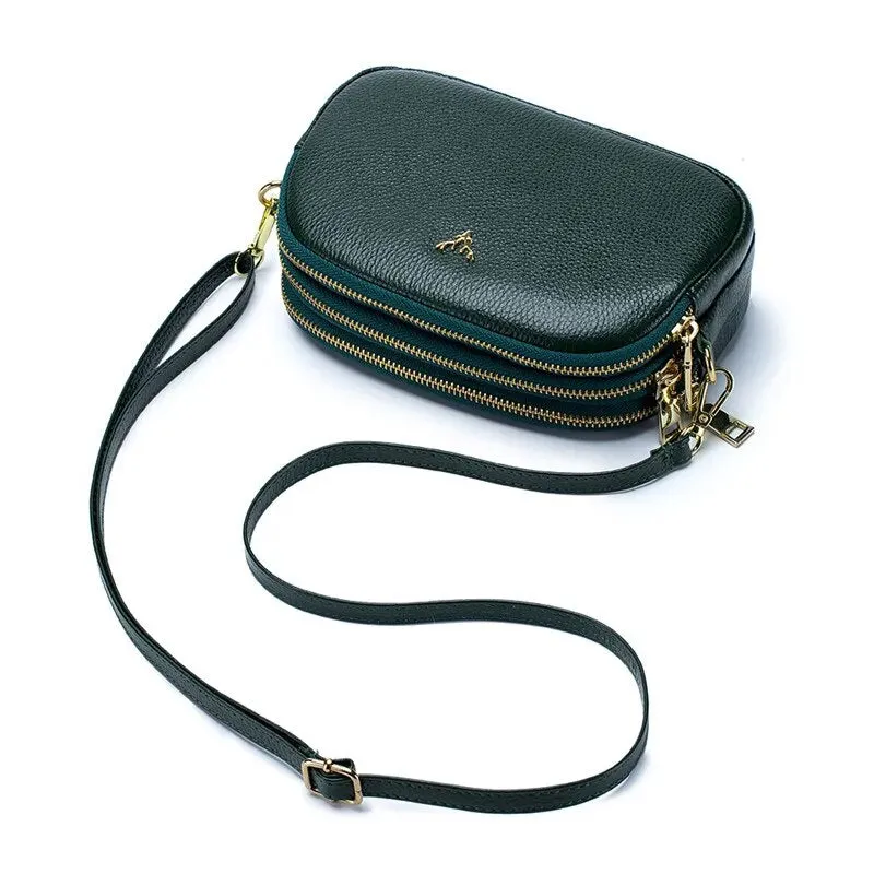 Woman Shoulderbag Shell Bag