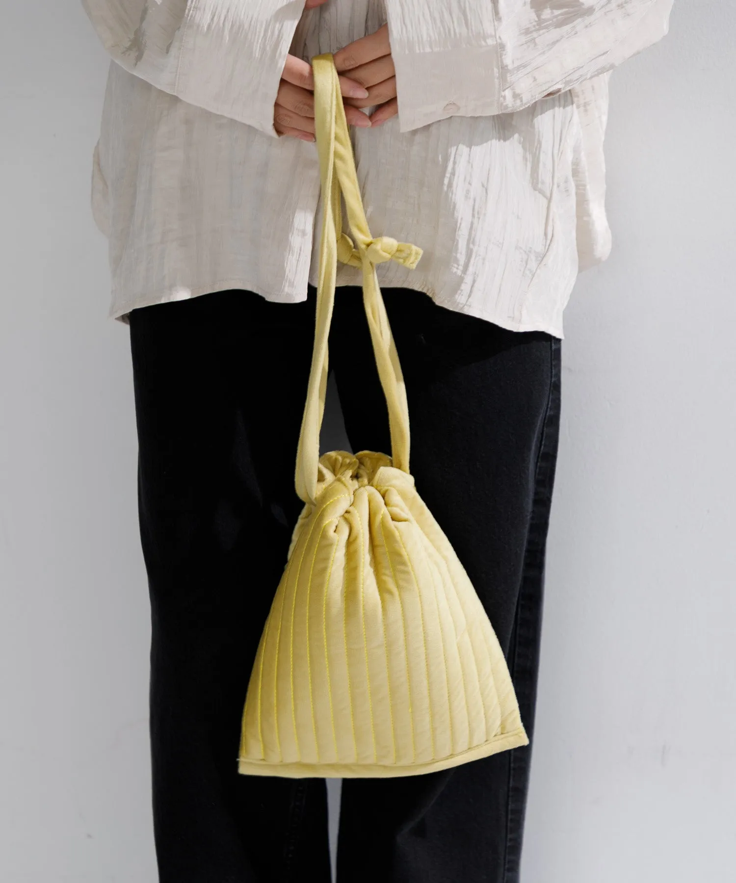 【WOMEN】beej Velour quilting mini bag